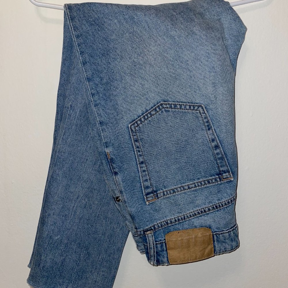 The Perfect Mom Jeans